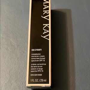 Mary Kay Complexion Corrector Cream, light to medium, new
